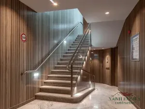 Thang thoát hiểm an toàn trong chung cư mini Hà Nội tuân thủ quy định về thang thoát hiểm chung cư mini Hà Nội